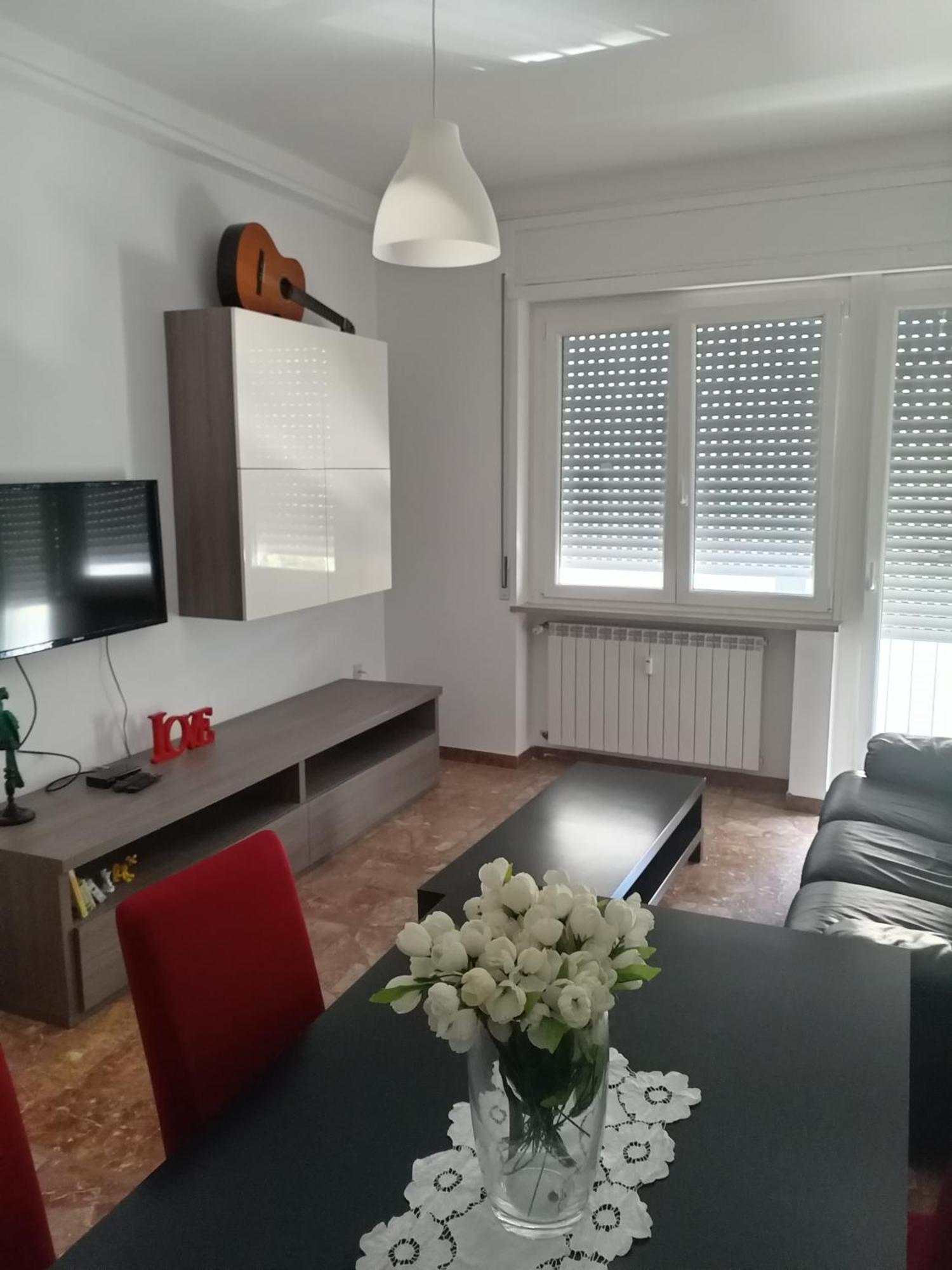 Love House - Apartment On The Beach 佩斯卡拉 外观 照片