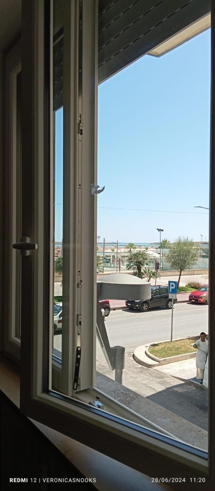 Love House - Apartment On The Beach 佩斯卡拉 外观 照片
